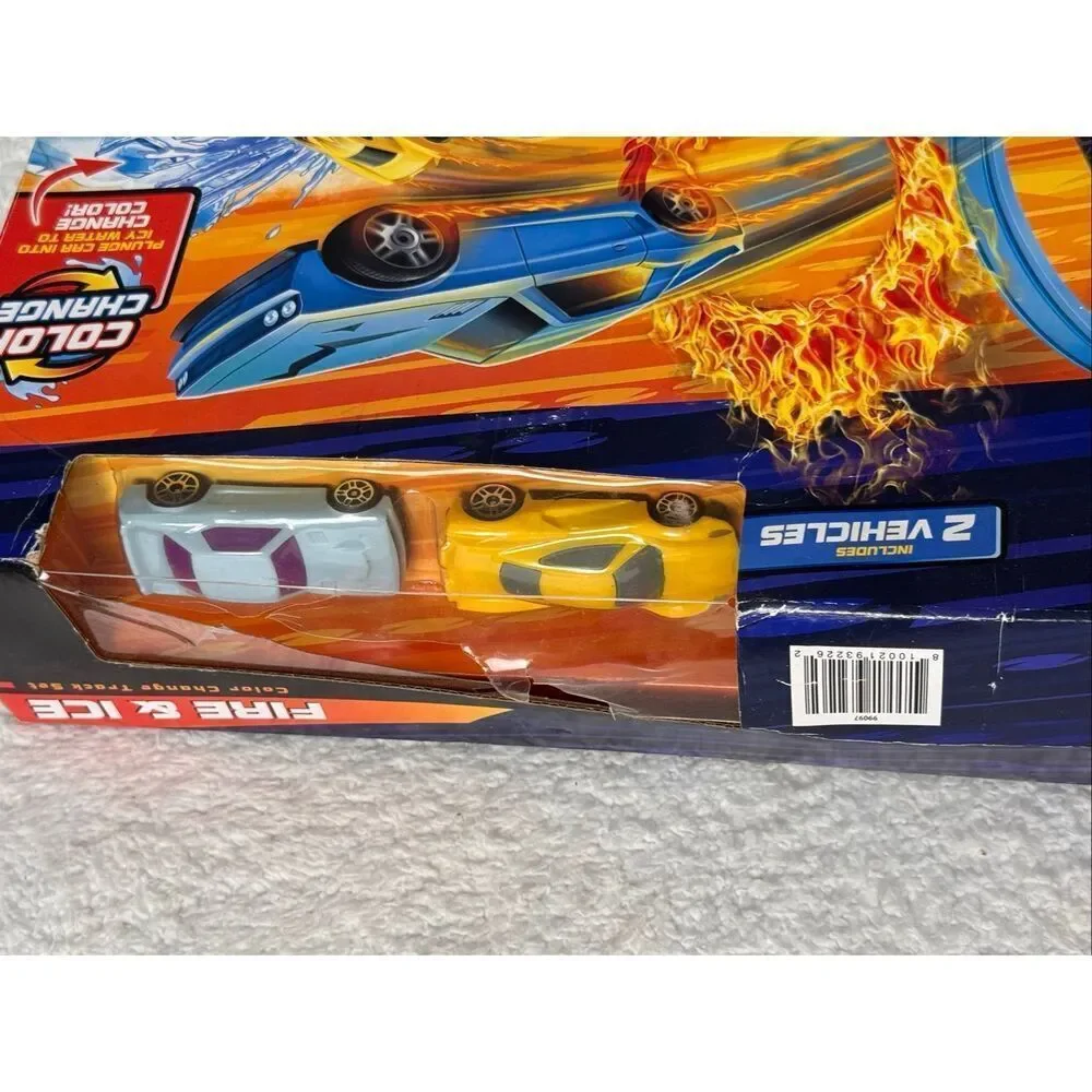 Adventure Force Fire and Ice Color Change Track Set 2 Cars
